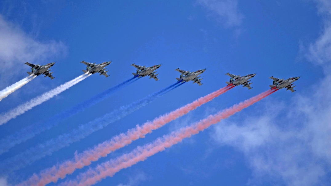 La Patrouille de France en vol, visuel de la plaquette 3S Formations